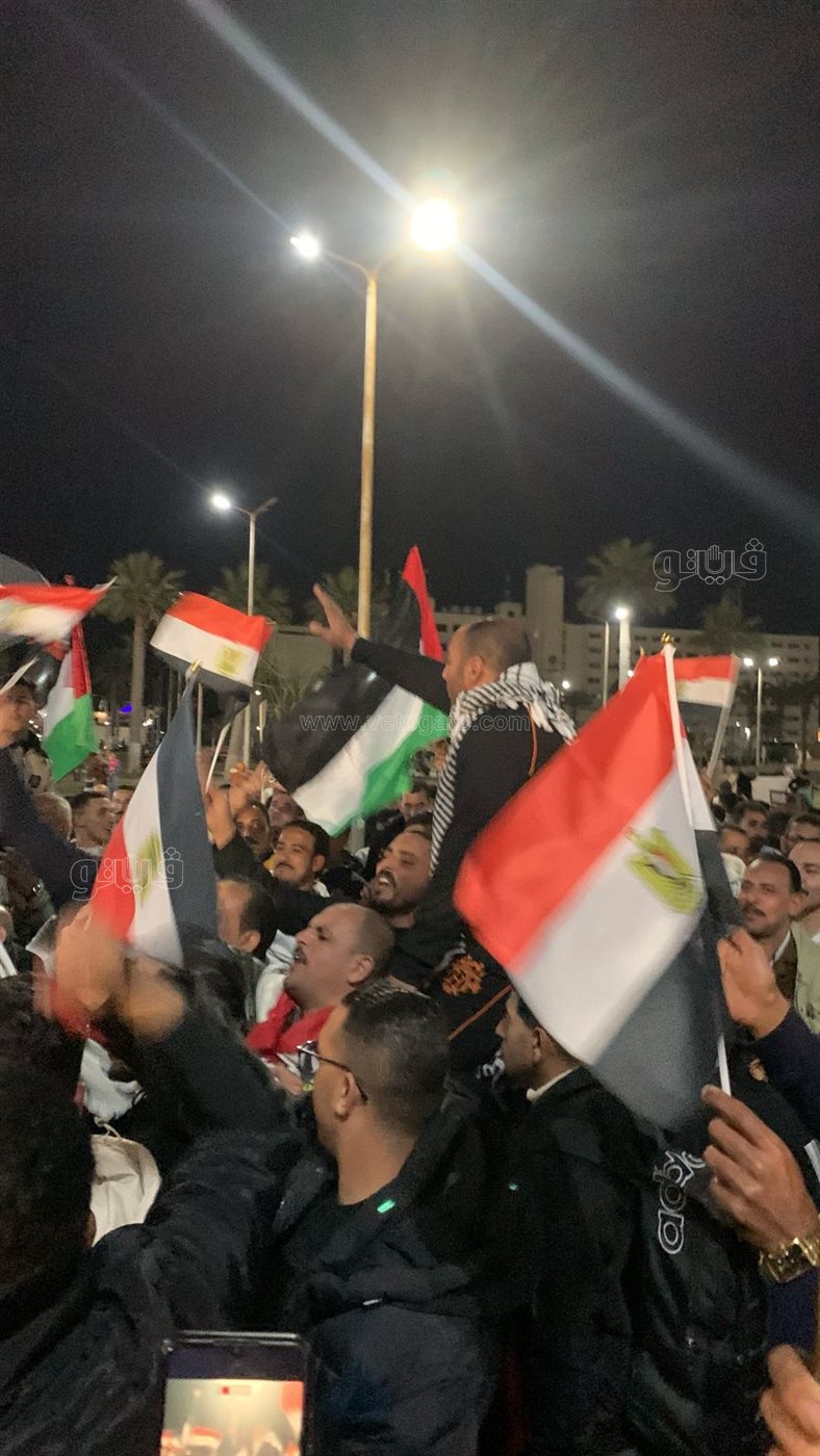  الآلاف من أهالي بورسعيد يتحشدون استعدادا للانطلاق لمعبر رفح، فيتو 