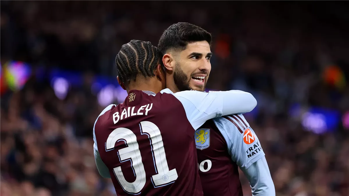 باريس سان جيرمان وأستون فيلا