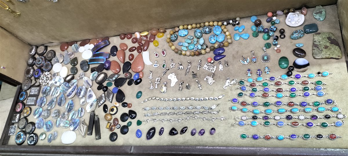 الاكسسوارات الفضة 