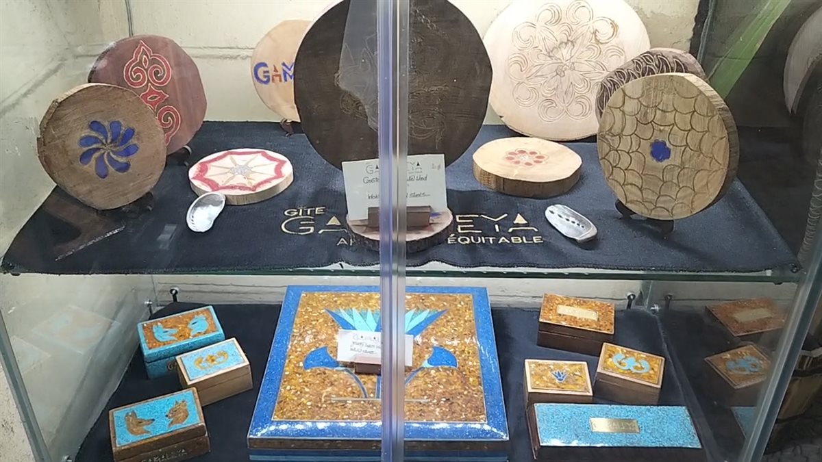 تصنيع السبح والكوسترات 