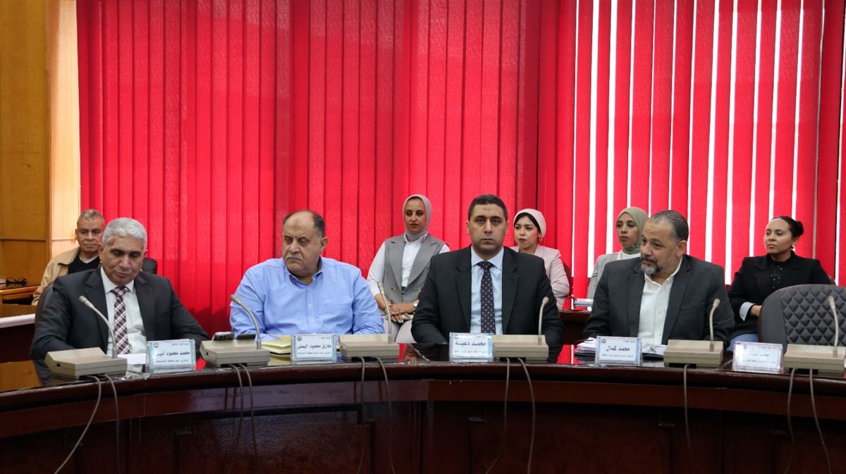 جانب من الاجتماع، فيتو