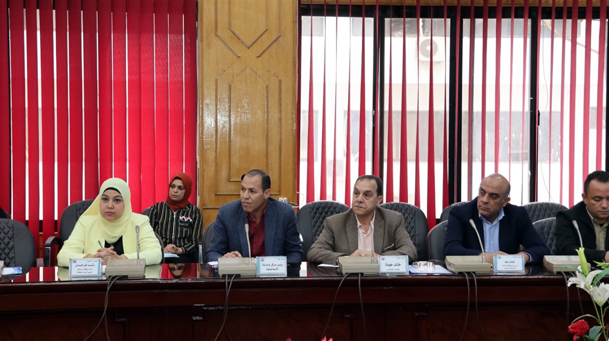 جانب من الاجتماع، فيتو