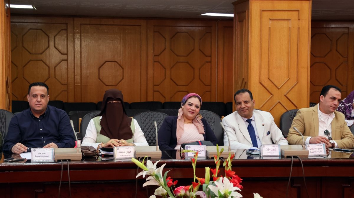 جانب من الاجتماع، فيتو