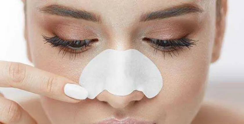 قناع الجيلاتين والليمون يخلصك من البثور السوداء 