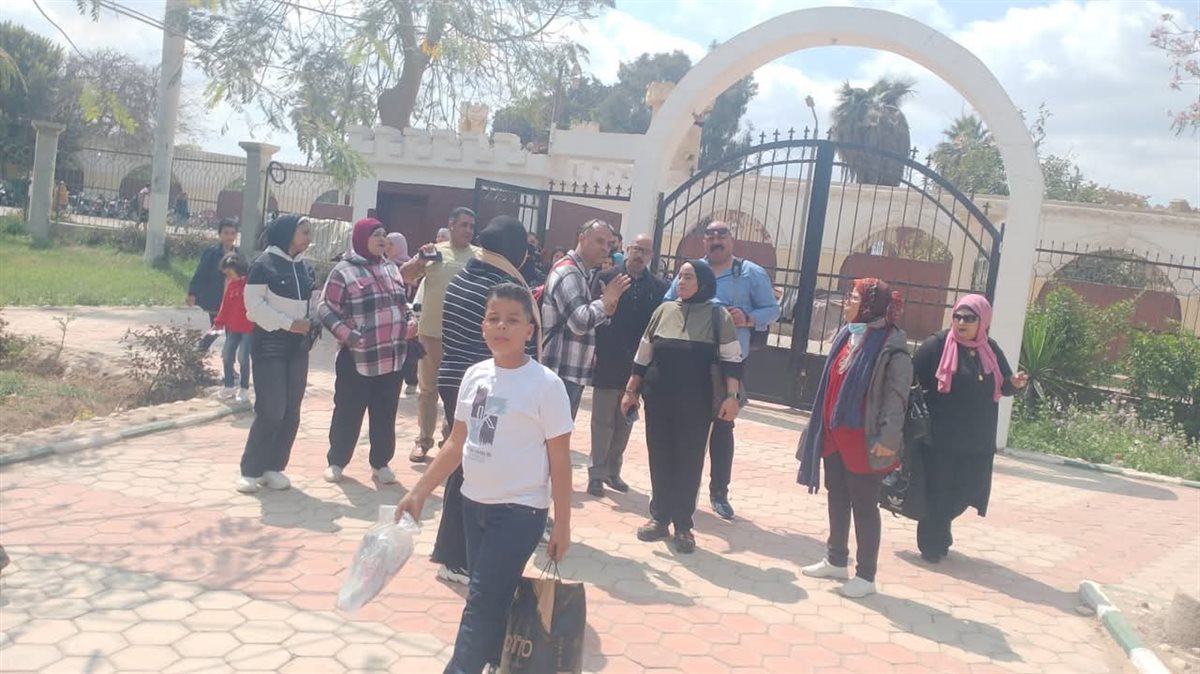 حدائق القناطر الخيرية،فيتو