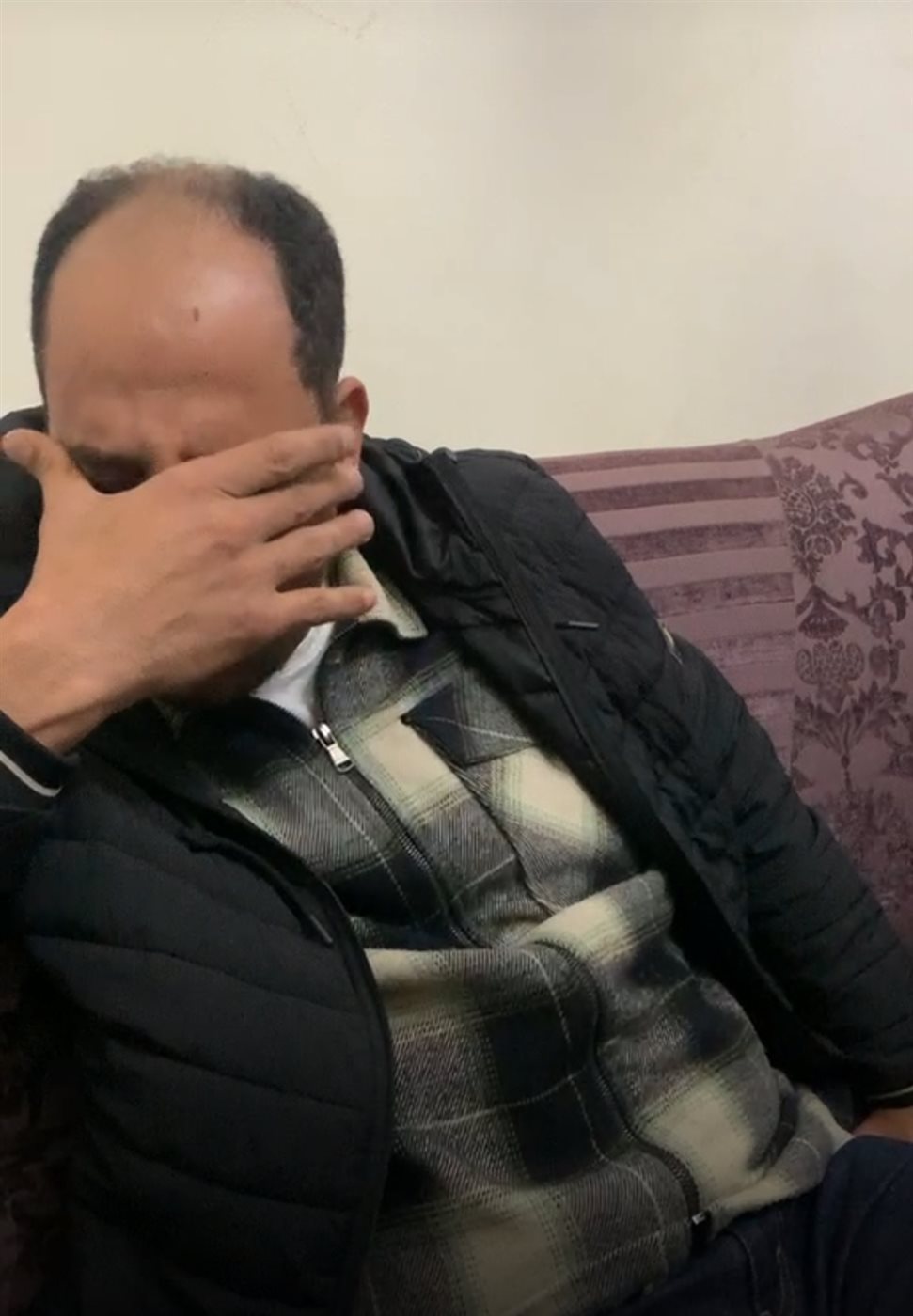 نجل المجني عليها باكيا، فيتو