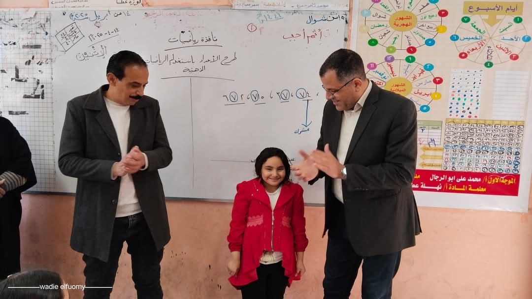 وكيل وزارة التعليم بدمياط يتابع سير العملية التعليمية