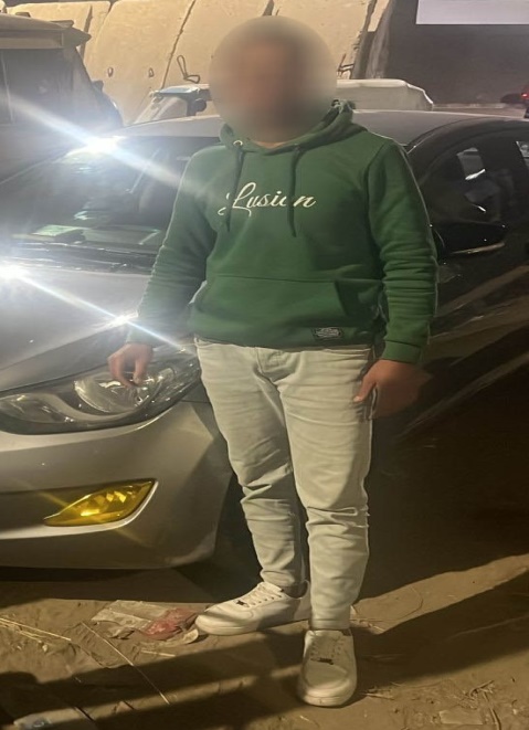 <strong>ضبط قائدي سيارتين لـ أداء حركات استعراضية وعرّضا حياة المواطنين للخطر</strong>