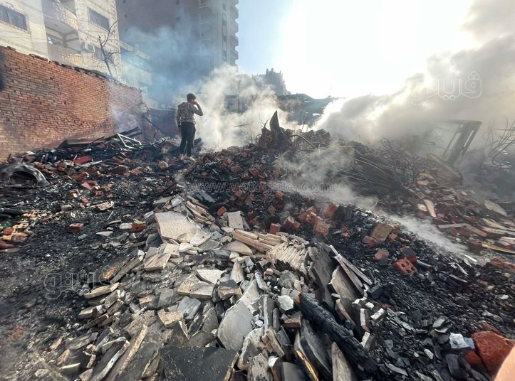  أثار حريق مغالق الأخشاب بالشرابية (12)