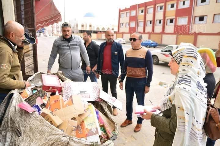 بورفؤاد تضبط النباشين وتغلق محال فرز القمامة، فيتو