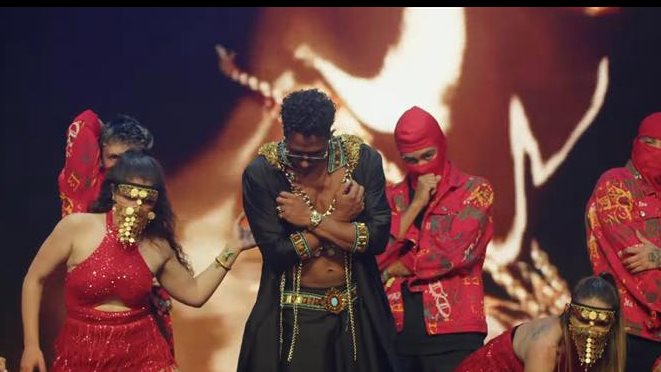 الفنان محمد رمضان في حفله الاخير بالولايات المتحدة