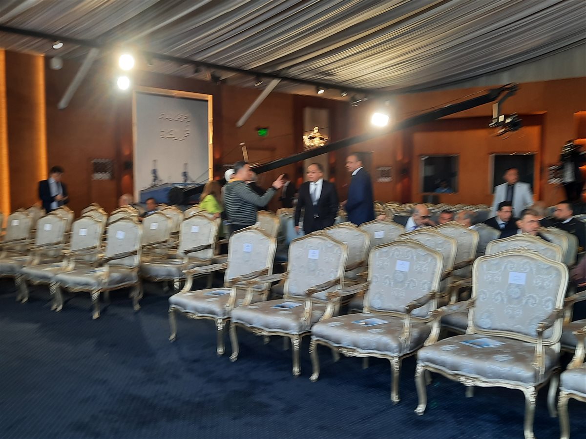 جانب من الاستعدادات، فيتو