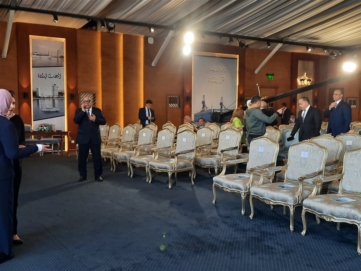 جانب من الاستعدادات، فيتو