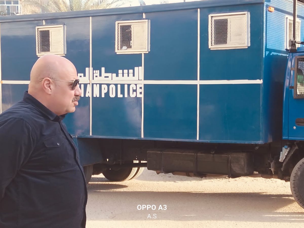 جانب من الحملة، فيتو