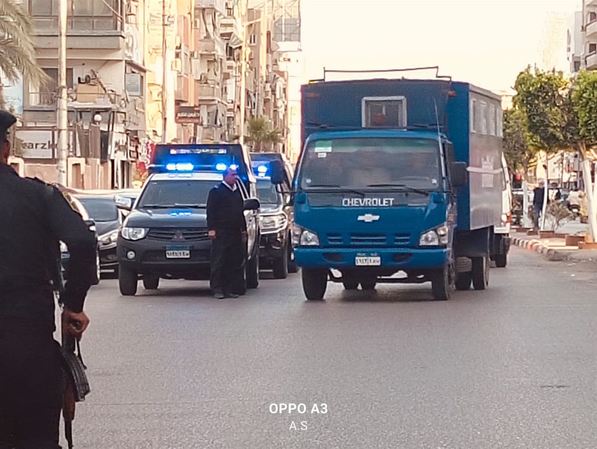 جانب من الحملة، فيتو