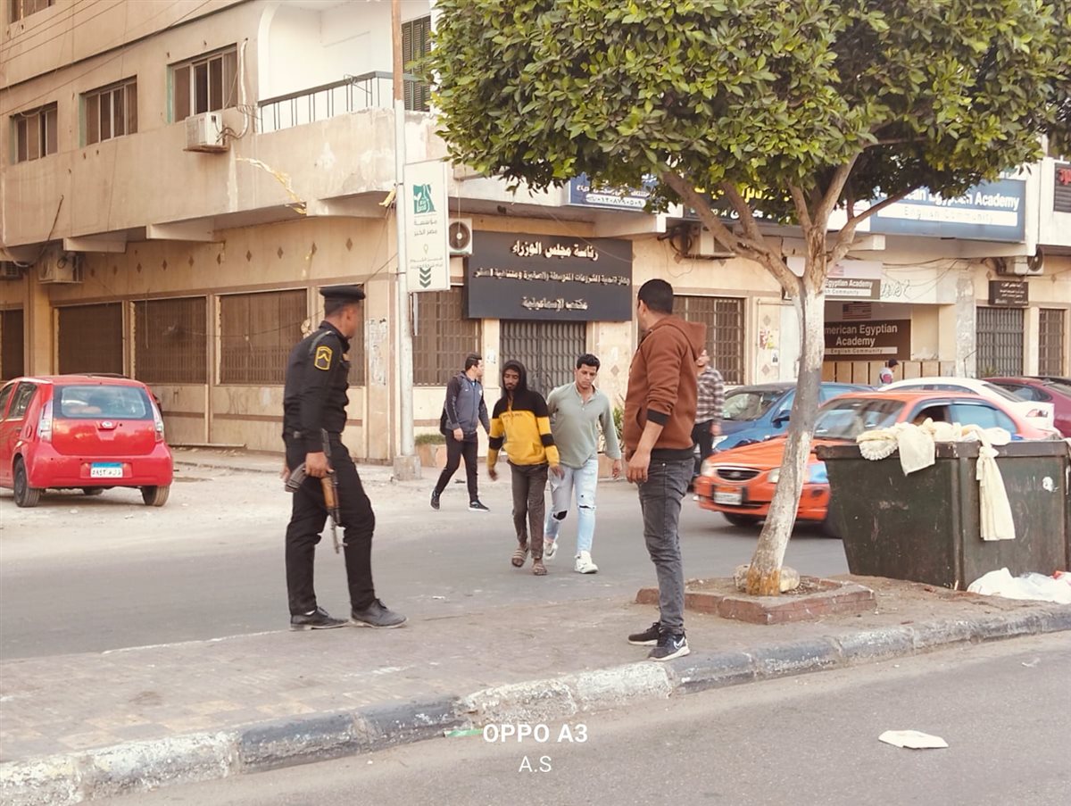 جانب من الحملة، فيتو