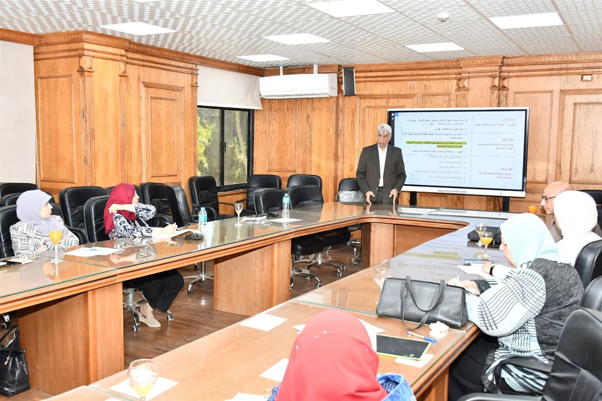 جانب من الاجتماع، فيتو