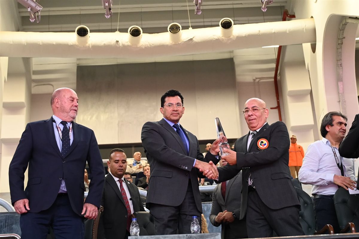 أشرف صبحي ورئيس الاتحاد الدولي يحضران منافسات الدوري العالمي للكاراتيه