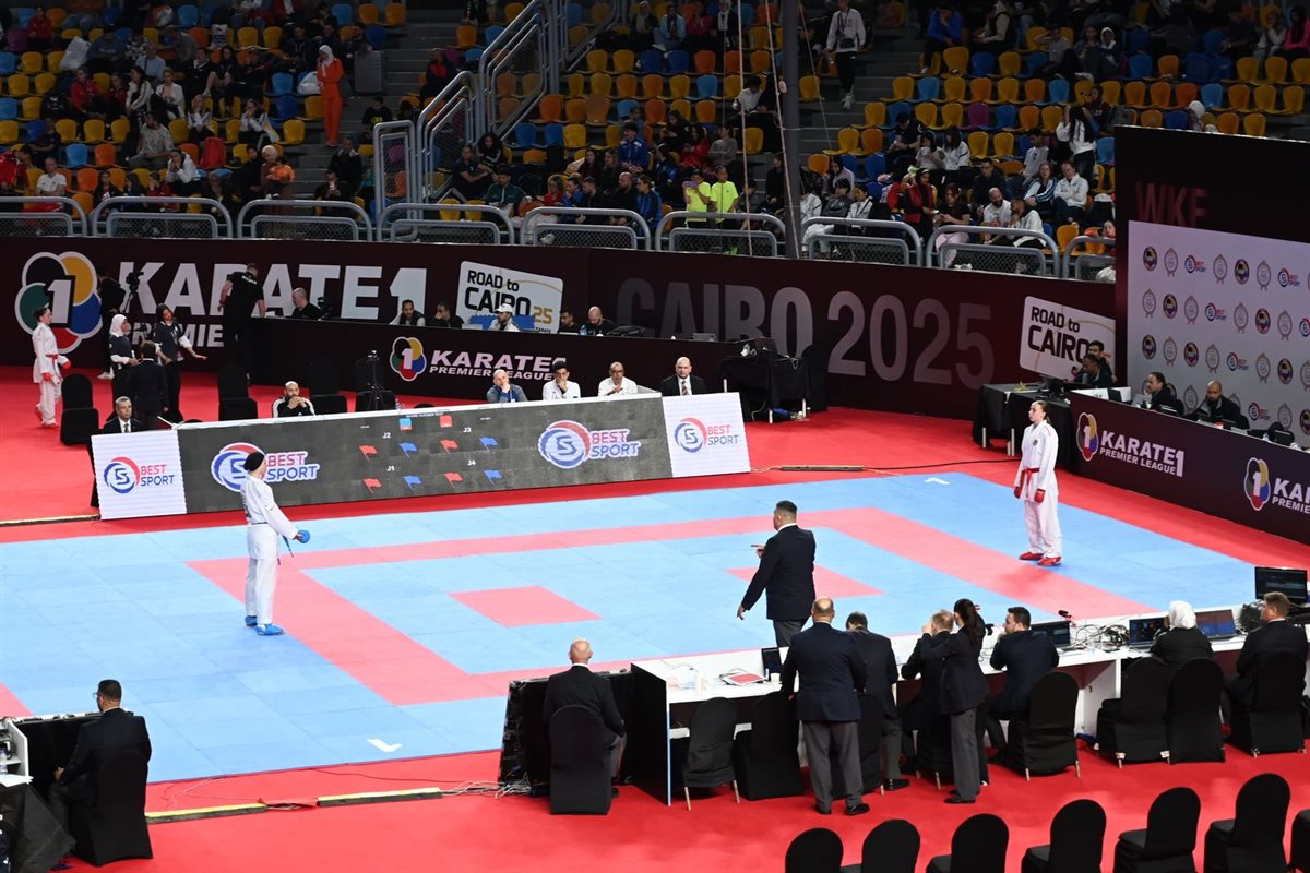 أشرف صبحي ورئيس الاتحاد الدولي يحضران منافسات الدوري العالمي للكاراتيه