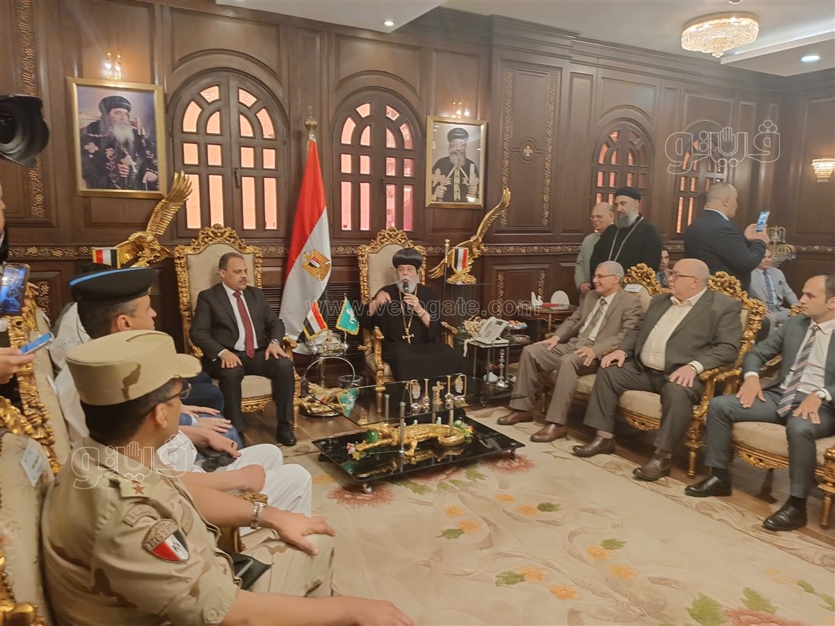 محافظ الشرقية يقدم التهنئة للأقباط، فيتو