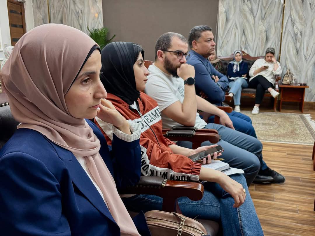 جانب من الاجتماع، فيتو