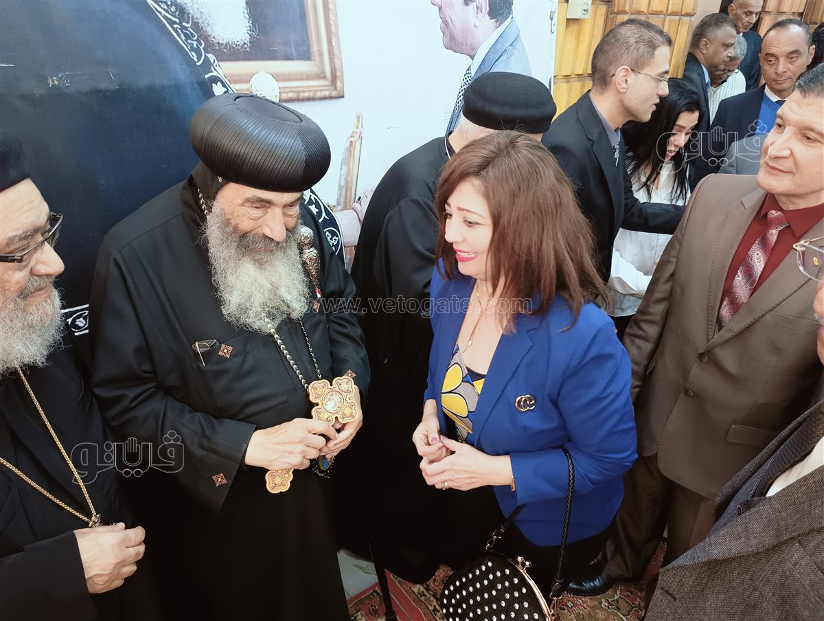 قيادات بورسعيد يهنئون المطران بعيد القيامة المجيد، فيتو