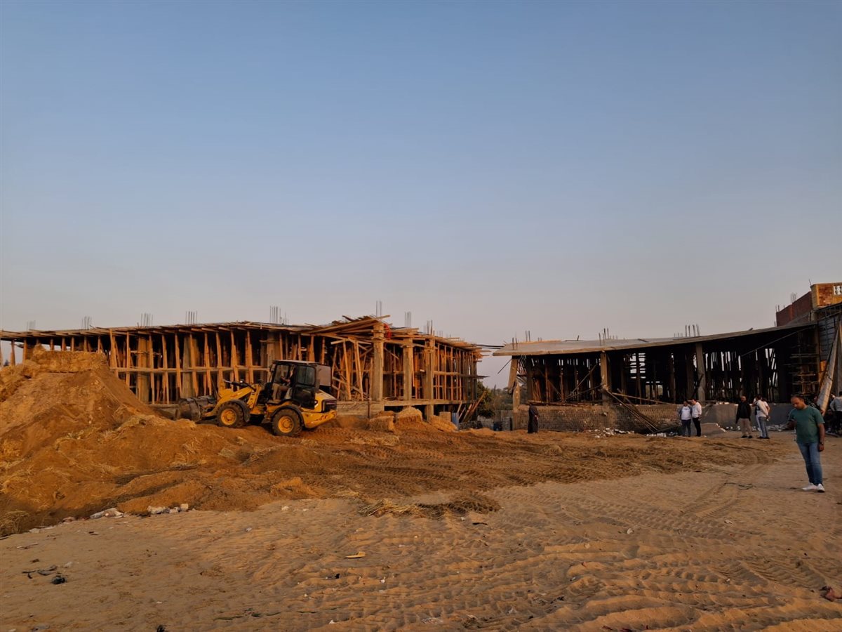 جانب من أعمال الازالة، فيتو