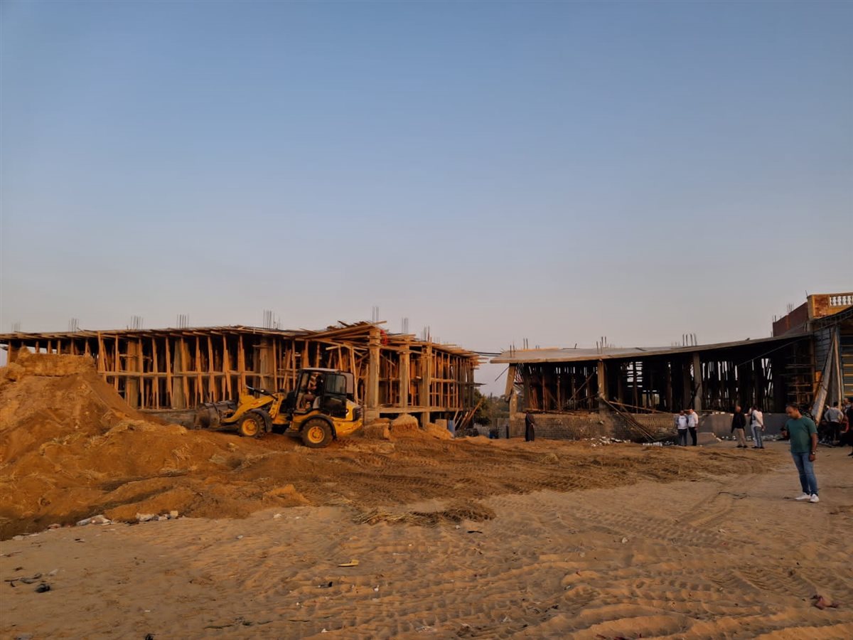 جانب من أعمال الازالة، فيتو