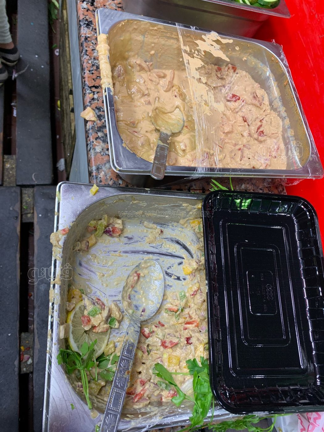  إقبال كبير علي مطاعم الفسيخ والرنجة بمنطقة السيدة زينب (12)