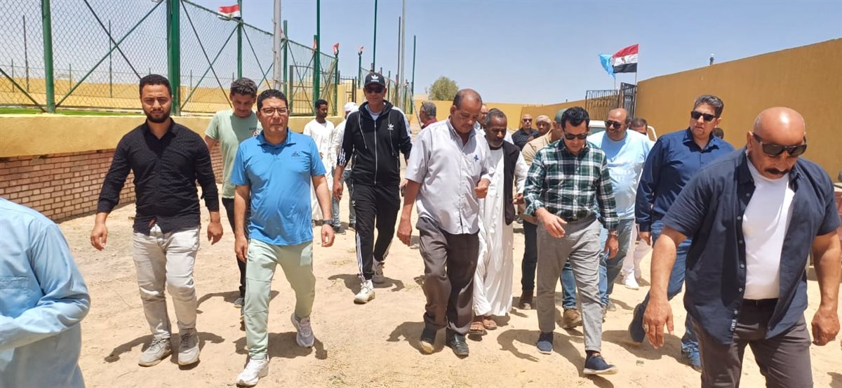 أشرف صبحي يصل البحر الأحمر لتفقد المنشآت بمدن شلاتين وأبو رماد وحلايب