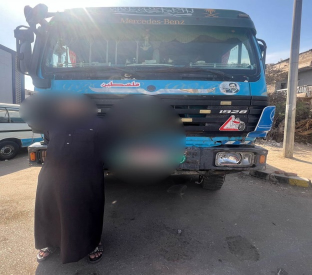 مصرع جامع خردة دهسته سيارة نقل أثناء عبوره الطريق بالسلام 