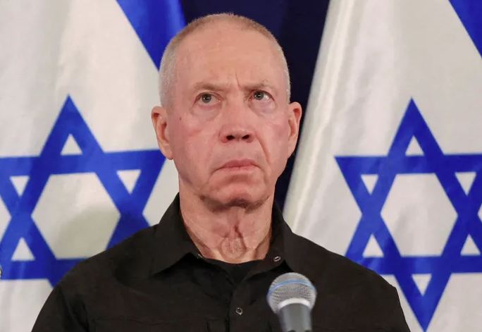 جالانت، فيتو