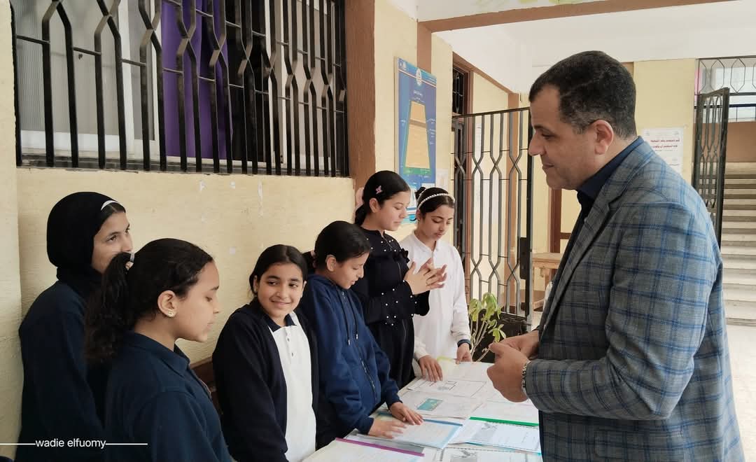 تعليم دمياط يقيم معرض فني عن ترشيد الطاقة