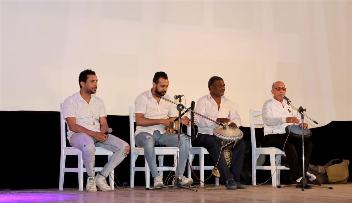 جانب من الحفل، فيتو