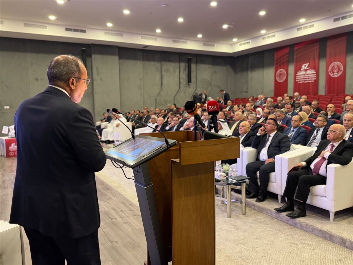 رئيس الجامعة البريطانية