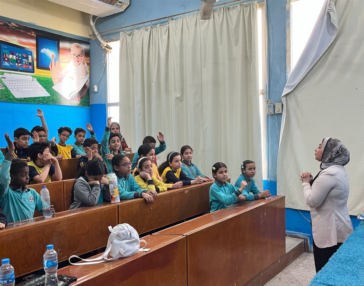 جانب من المحاضرة، فيتو