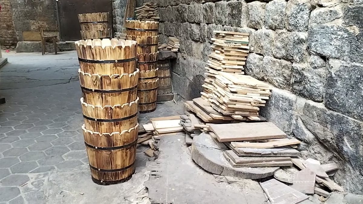 صناعة البراميل الخشب