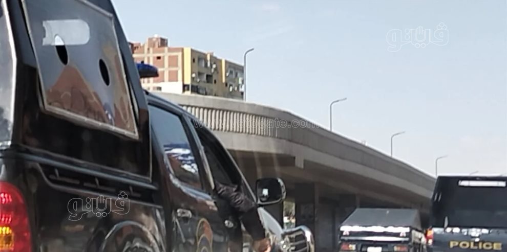 جانب من الحملة، فيتو