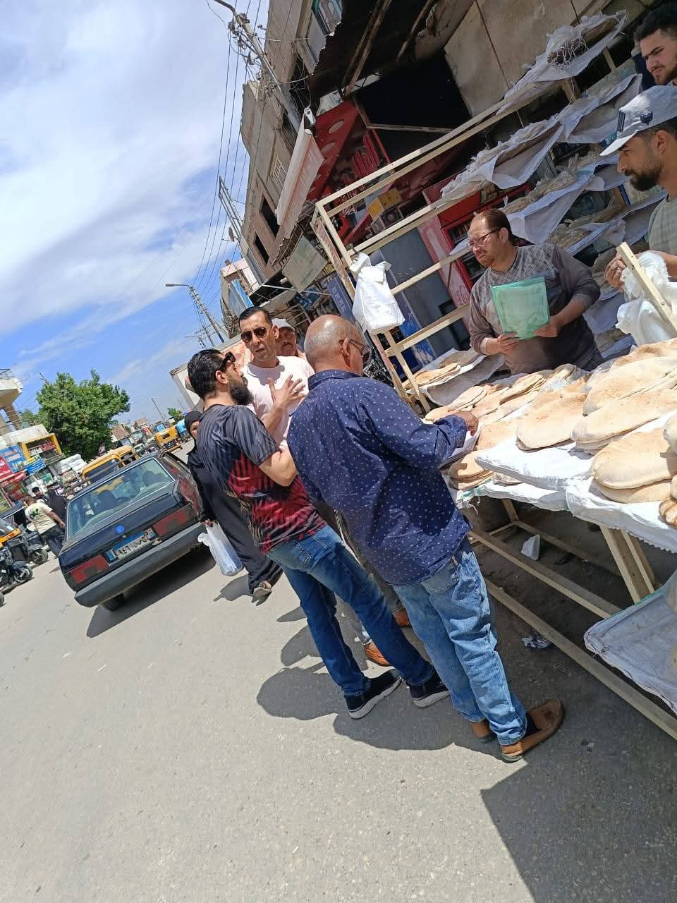 جانب من الحملة،فيتو