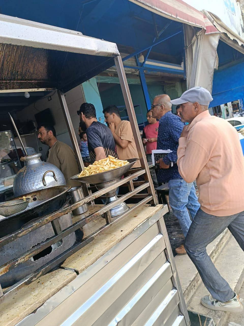 جانب من الحملة،فيتو