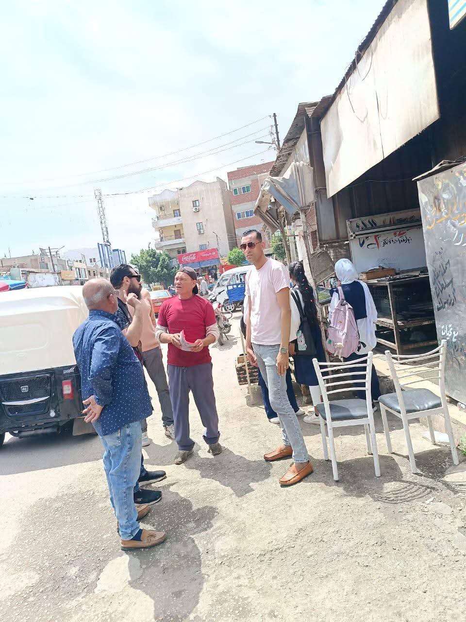 جانب من الحملة،فيتو