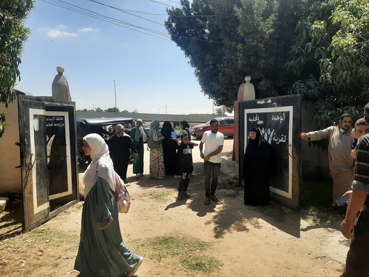 جانب من الحملة، فيتو