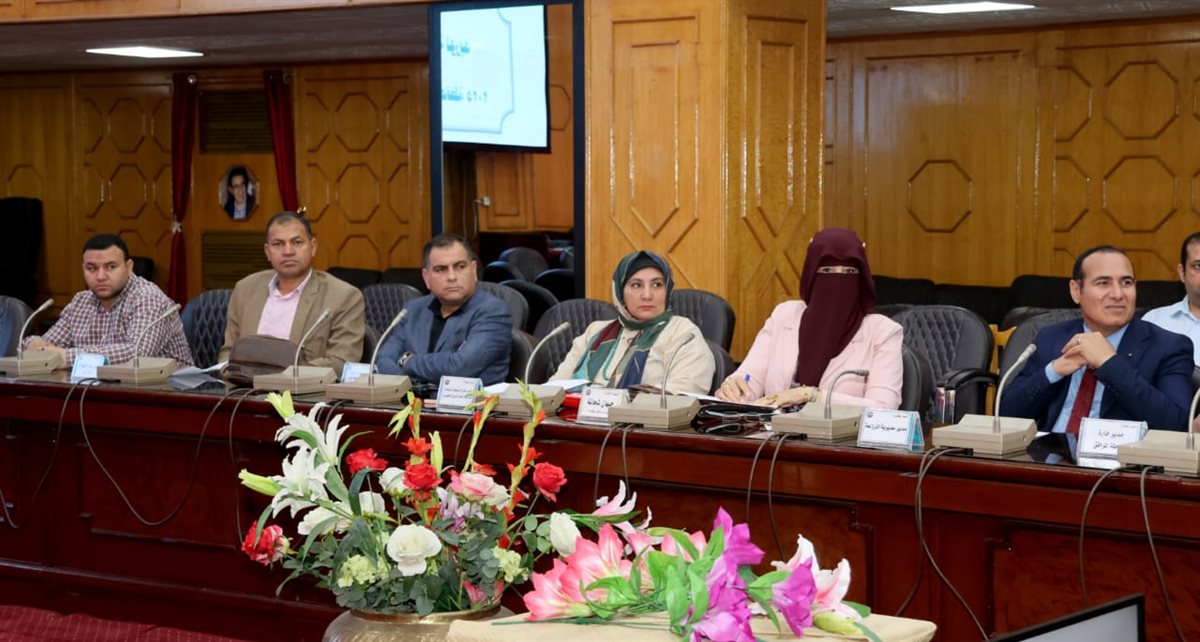 جانب من الاجتماع، فيتو