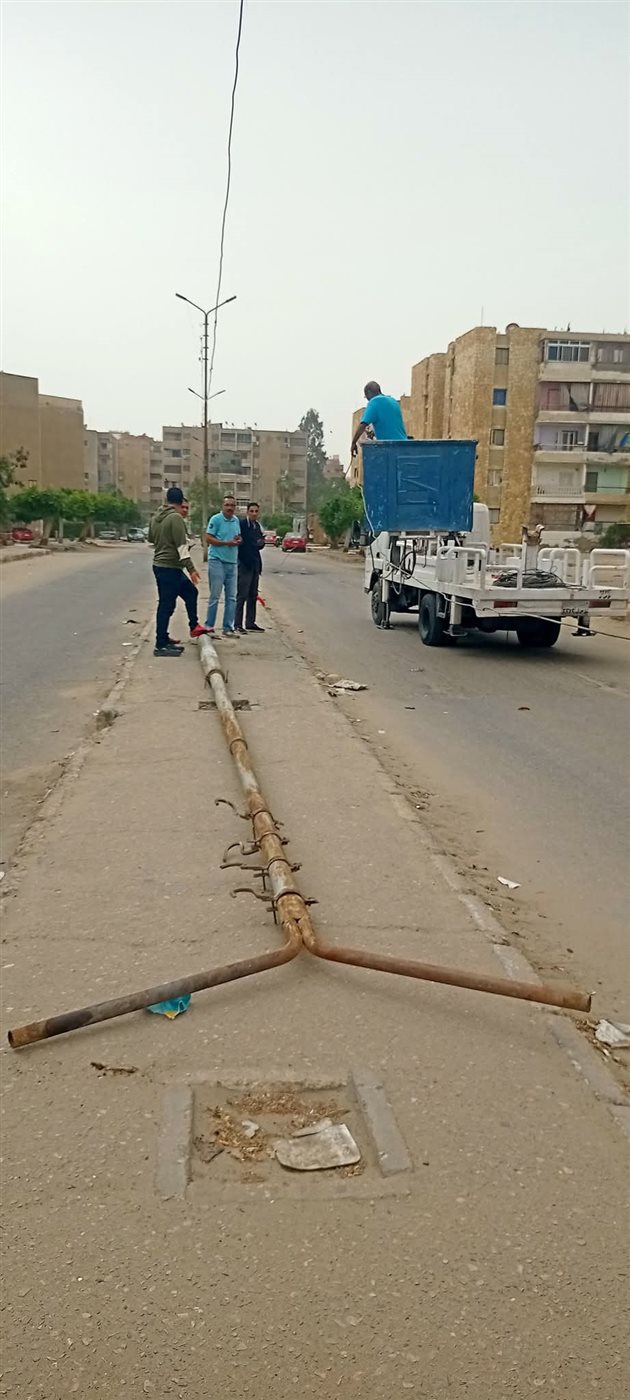 سقوط أشجار واعمدة انارة،فيتو