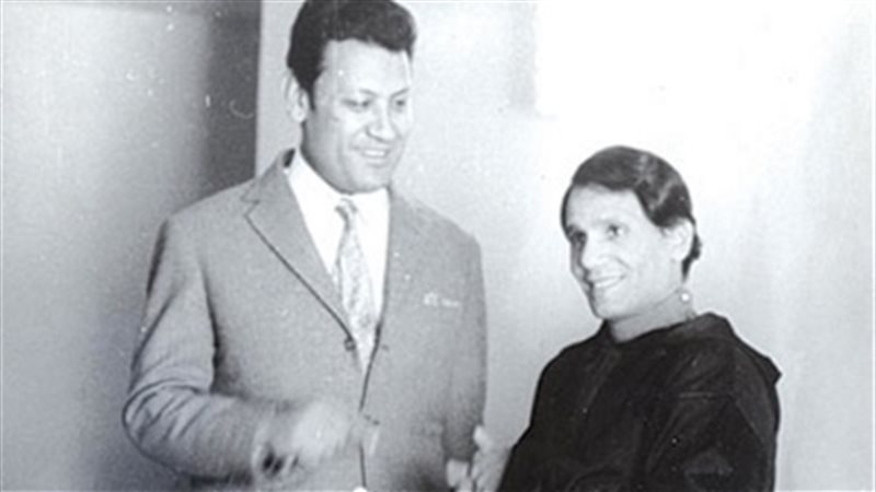 محمد رشدى واكبر منافس له عبد الحليم حافظ 