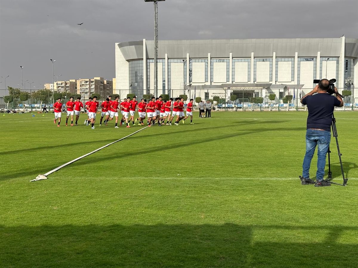 مران منتخب الشباب، فيتو