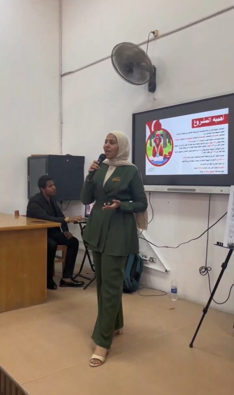 جانب من مناقشة أبحاث الطلاب، فيتو