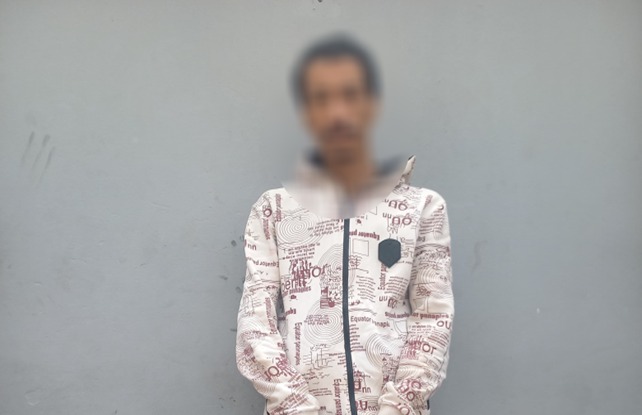 سرقة داخل بيت الله.. ضبط عاطل سرق هاتفًا من مسجد بسوهاج