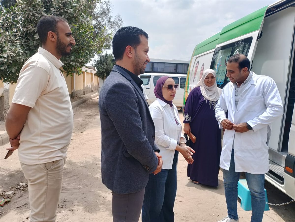 جانب من القافلة، فيتو