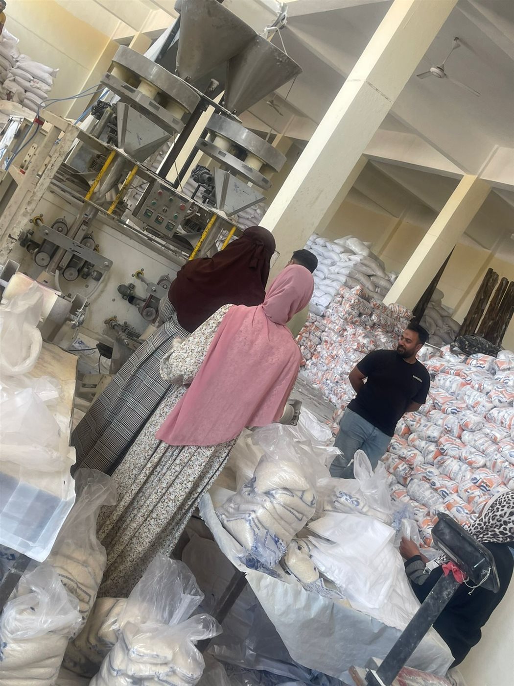 جانب من الحملة، فيتو